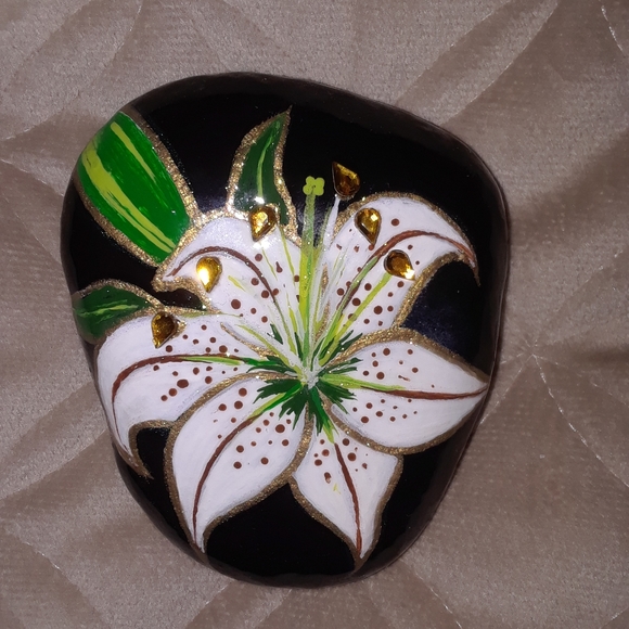 Art Work - Picture 4 of 16